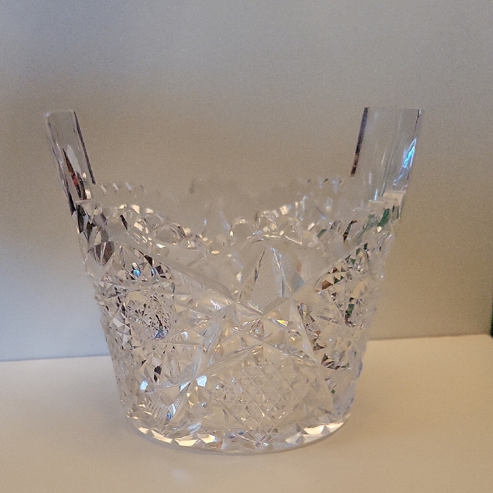Elegant Crystal Cut Glass Vase